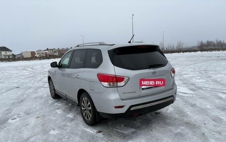 Nissan Pathfinder, 2015 год, 2 100 000 рублей, 4 фотография