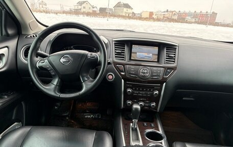 Nissan Pathfinder, 2015 год, 2 100 000 рублей, 21 фотография