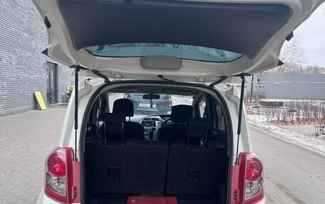 Toyota Ractis I, 2009 год, 665 000 рублей, 14 фотография