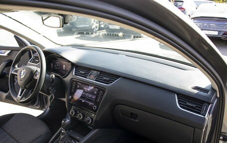 Skoda Octavia, 2019 год, 1 785 000 рублей, 9 фотография