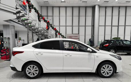 Hyundai Solaris II рестайлинг, 2021 год, 1 575 000 рублей, 4 фотография