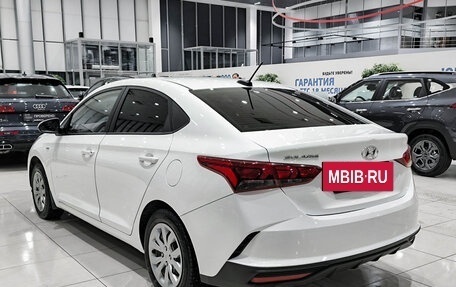 Hyundai Solaris II рестайлинг, 2021 год, 1 575 000 рублей, 7 фотография