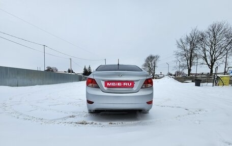 Hyundai Solaris II рестайлинг, 2012 год, 660 000 рублей, 10 фотография