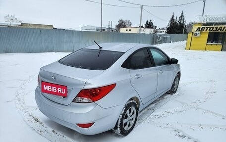 Hyundai Solaris II рестайлинг, 2012 год, 660 000 рублей, 7 фотография