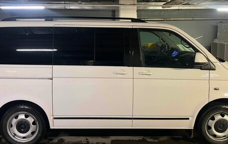 Volkswagen Multivan T5, 2012 год, 1 990 000 рублей, 3 фотография