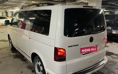 Volkswagen Multivan T5, 2012 год, 1 990 000 рублей, 6 фотография