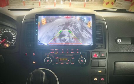 Volkswagen Multivan T5, 2012 год, 1 990 000 рублей, 15 фотография