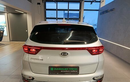 KIA Sportage IV рестайлинг, 2020 год, 2 150 000 рублей, 6 фотография