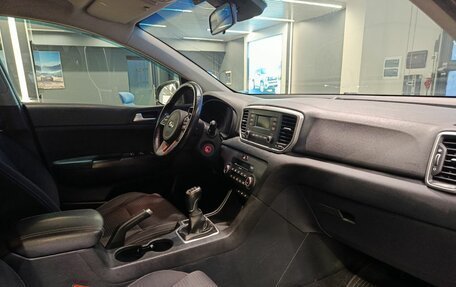 KIA Sportage IV рестайлинг, 2020 год, 2 150 000 рублей, 8 фотография