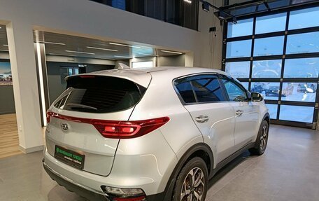 KIA Sportage IV рестайлинг, 2020 год, 2 150 000 рублей, 4 фотография