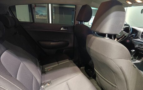 KIA Sportage IV рестайлинг, 2020 год, 2 150 000 рублей, 9 фотография