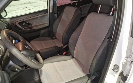 Skoda Fabia II, 2013 год, 430 000 рублей, 10 фотография