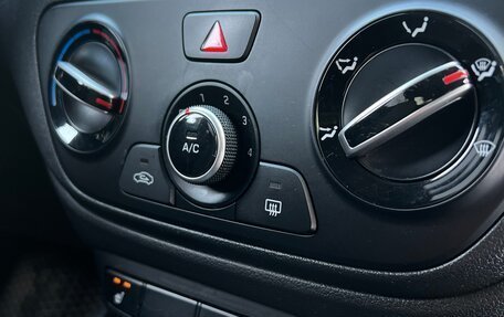 Hyundai Solaris II рестайлинг, 2021 год, 1 590 000 рублей, 10 фотография