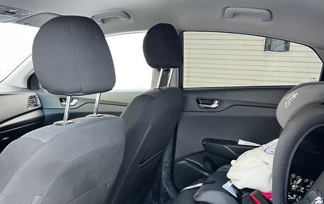 Hyundai Solaris II рестайлинг, 2021 год, 1 590 000 рублей, 11 фотография