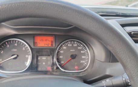 Renault Duster I рестайлинг, 2015 год, 1 050 000 рублей, 7 фотография