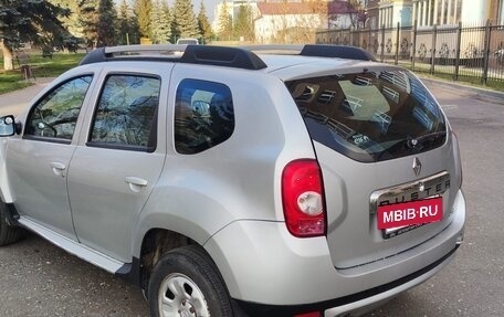 Renault Duster I рестайлинг, 2015 год, 1 050 000 рублей, 4 фотография