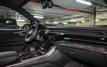 Audi Q7, 2025 год, 10 900 000 рублей, 3 фотография