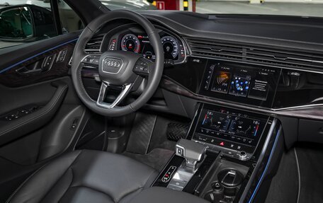 Audi Q7, 2025 год, 10 900 000 рублей, 23 фотография