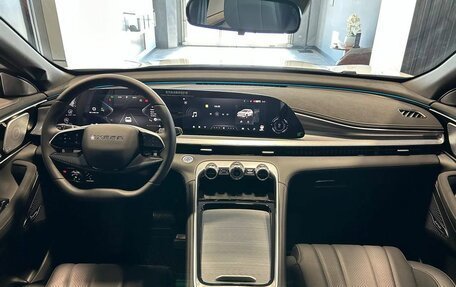 CheryExeed TXL, 2024 год, 3 880 000 рублей, 10 фотография