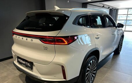 CheryExeed TXL, 2024 год, 3 880 000 рублей, 4 фотография
