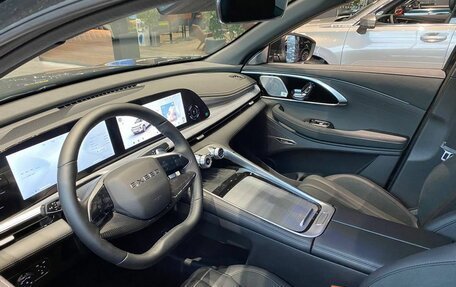 CheryExeed TXL, 2024 год, 3 880 000 рублей, 4 фотография