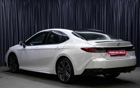 Toyota Camry, 2024 год, 4 698 000 рублей, 7 фотография
