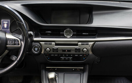 Lexus ES VII, 2016 год, 2 498 000 рублей, 15 фотография