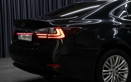 Lexus ES VII, 2016 год, 2 498 000 рублей, 22 фотография