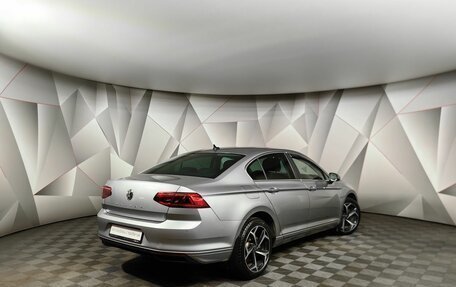 Volkswagen Passat B8 рестайлинг, 2020 год, 2 695 000 рублей, 2 фотография