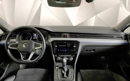 Volkswagen Passat B8 рестайлинг, 2020 год, 2 695 000 рублей, 14 фотография