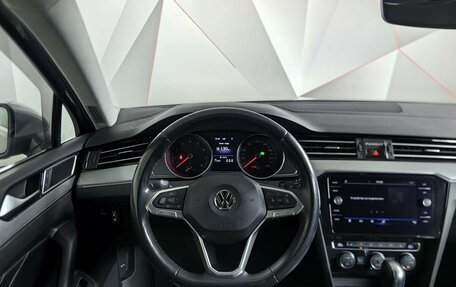 Volkswagen Passat B8 рестайлинг, 2020 год, 2 695 000 рублей, 20 фотография