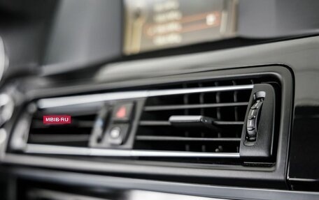 BMW 5 серия, 2012 год, 1 638 000 рублей, 27 фотография