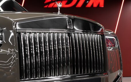 Rolls-Royce Cullinan, 2024 год, 59 900 000 рублей, 2 фотография