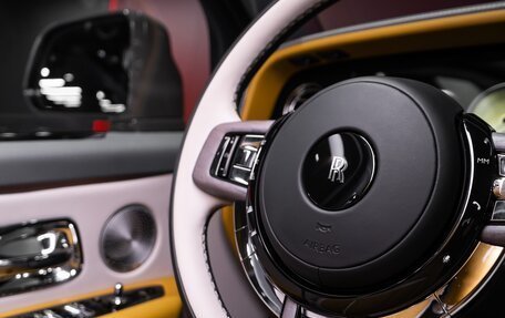 Rolls-Royce Cullinan, 2024 год, 59 900 000 рублей, 21 фотография