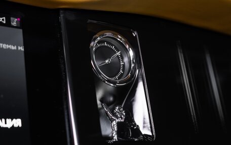 Rolls-Royce Cullinan, 2024 год, 59 900 000 рублей, 25 фотография