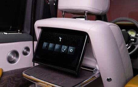 Rolls-Royce Cullinan, 2024 год, 59 900 000 рублей, 35 фотография