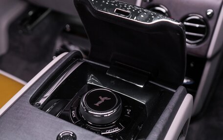 Rolls-Royce Cullinan, 2024 год, 59 900 000 рублей, 37 фотография