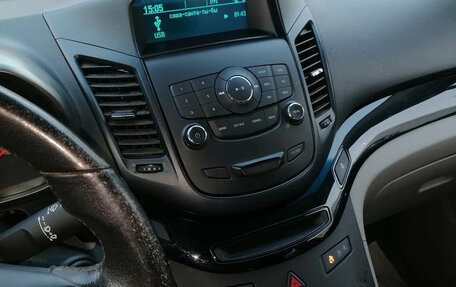 Chevrolet Orlando I, 2014 год, 1 400 000 рублей, 4 фотография