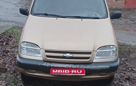 Chevrolet Niva I рестайлинг, 2005 год, 85 000 рублей, 1 фотография