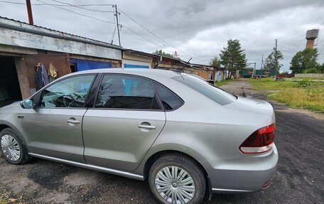 Volkswagen Polo VI (EU Market), 2018 год, 1 350 000 рублей, 2 фотография