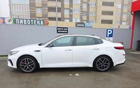 KIA Optima IV, 2018 год, 2 150 000 рублей, 10 фотография