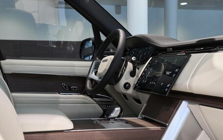 Land Rover Range Rover IV рестайлинг, 2025 год, 20 900 000 рублей, 9 фотография