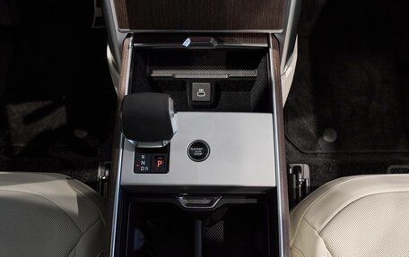 Land Rover Range Rover IV рестайлинг, 2025 год, 20 900 000 рублей, 16 фотография