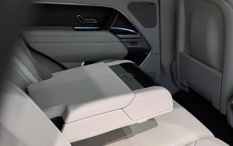 Land Rover Range Rover IV рестайлинг, 2025 год, 20 900 000 рублей, 18 фотография