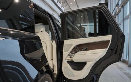 Land Rover Range Rover IV рестайлинг, 2025 год, 20 900 000 рублей, 22 фотография