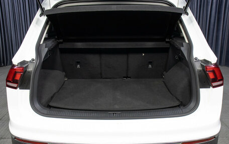 Volkswagen Tiguan II, 2022 год, 3 498 000 рублей, 10 фотография