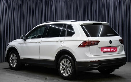 Volkswagen Tiguan II, 2022 год, 3 498 000 рублей, 7 фотография