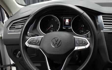 Volkswagen Tiguan II, 2022 год, 3 498 000 рублей, 17 фотография