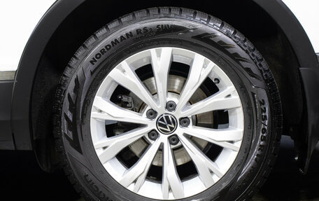 Volkswagen Tiguan II, 2022 год, 3 498 000 рублей, 23 фотография