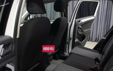 Volkswagen Tiguan II, 2022 год, 3 498 000 рублей, 12 фотография